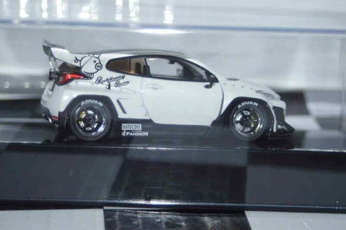 IXO Pandem GR Yaris White MOC327.22 - 第 3/6 張圖片
