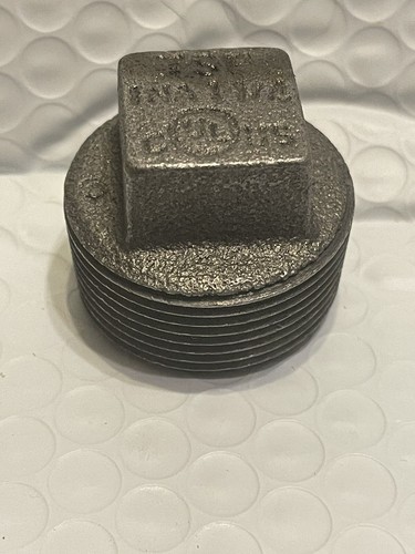 Lot of 2,    1-1/4" BLACK MALLEABLE IRON PLUG fitting pipe npt