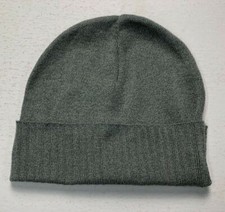 Winter Hat Acrylic Knit Beanie Gray One Size New Never Worn