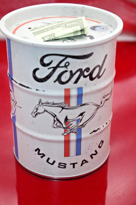 Ford Mustang Sparbüchse NEU shelby Le Mans GT Mach E money box Nostalgic Ölfass