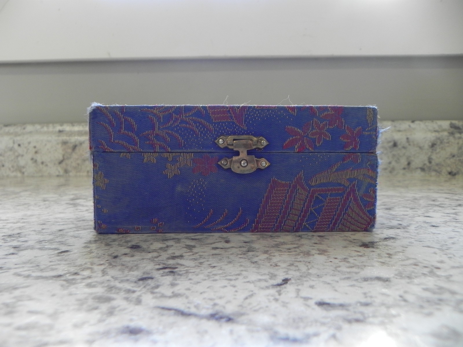 как выглядит Healthy Ball Lotus Pond Ying Yang design in box фото