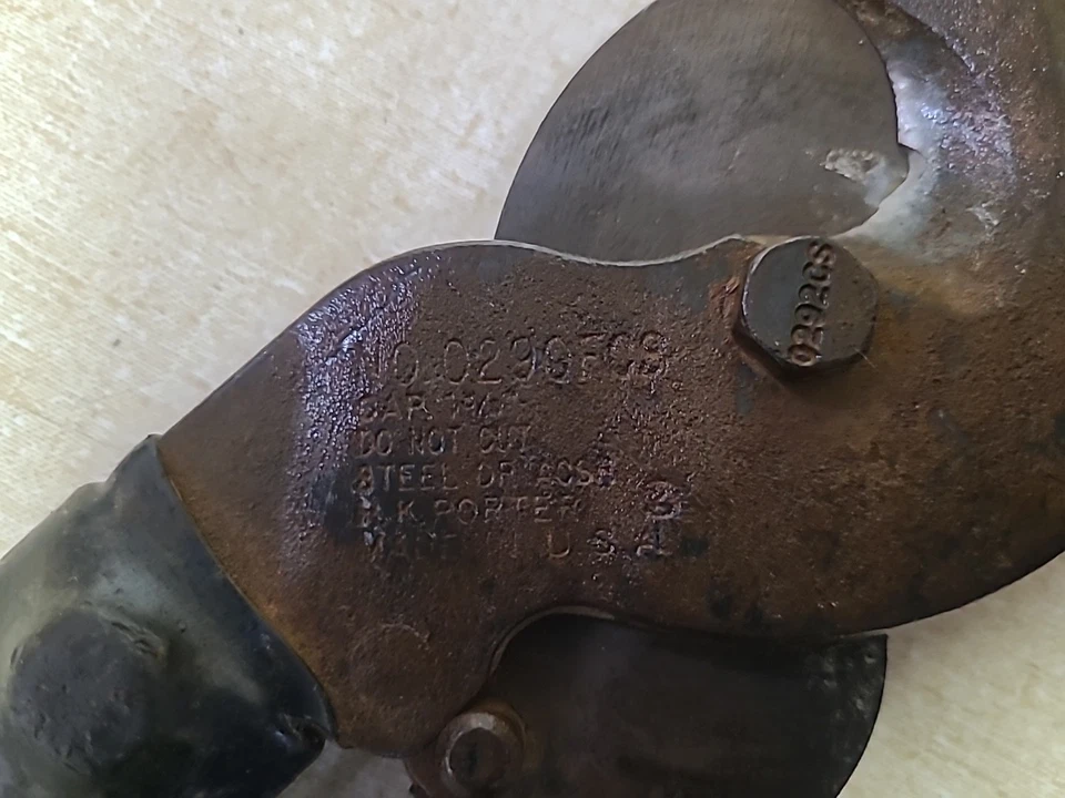 HK Porter 0290FCS Copper / Aluminum Cutter Cable Shear 1-3/8'' Capacity - Image 2 of 4