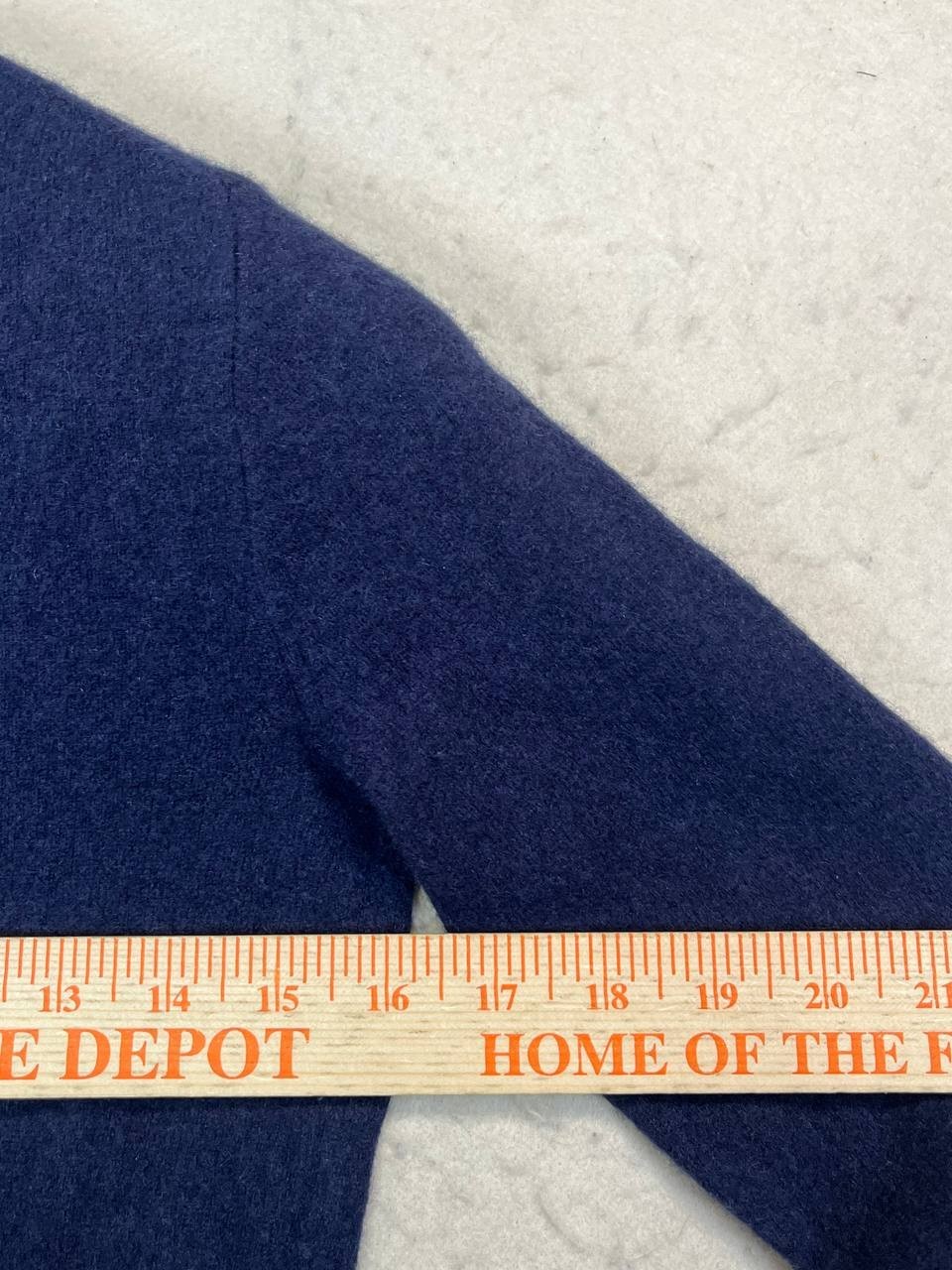 Picture 3 of 12