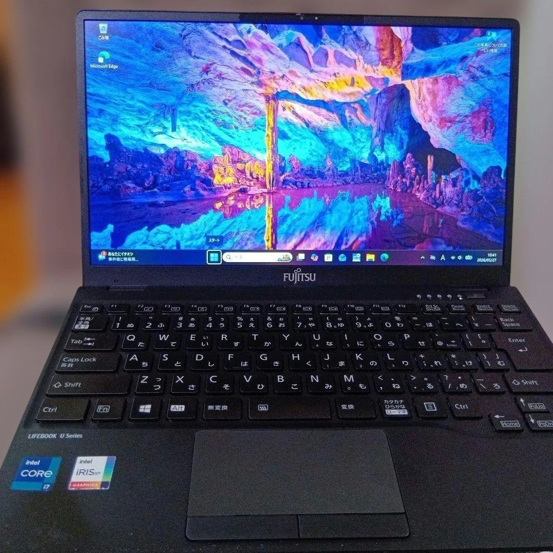 Fujitsu 8 GB RAM PC Laptops & Netbooks 13-13.9 in Screen for sale