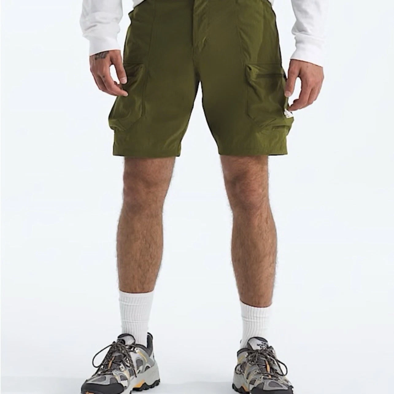 The North Face Green Lightweight Gorpcore Cargo Shorts 32W