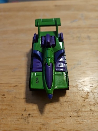 Tanque Treadator Hot Wheels 1992 vintage 1:64 verde púrpura todo terreno ¡Excelente estado! - Imagen 1 de 5