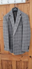 Broadstone Bros Tailored Fit Grey Check Blazer, 40S Single Breasted 2-Button