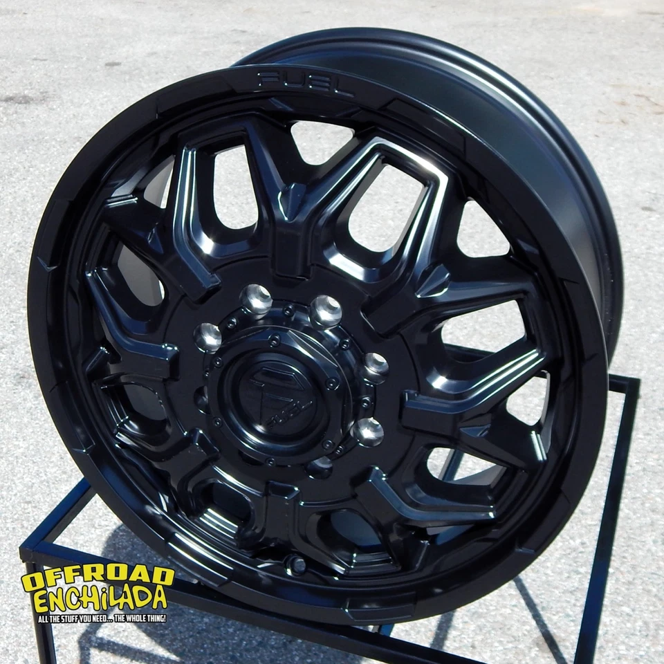 6/ 20x8.25" 8x200 Fuel Off-Road Flux Dually Wheels Ford F-350 Ram 3500 DRW Foto 2 de 4
