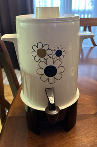 Vintage MCM Regal Poly Perk Daisy Flowers Automatic Percolator Coffee Pot Urn