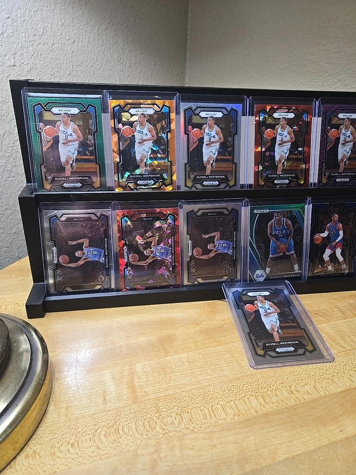 Lote de 14 cartas Russell Westbrook Foto 2 de 4