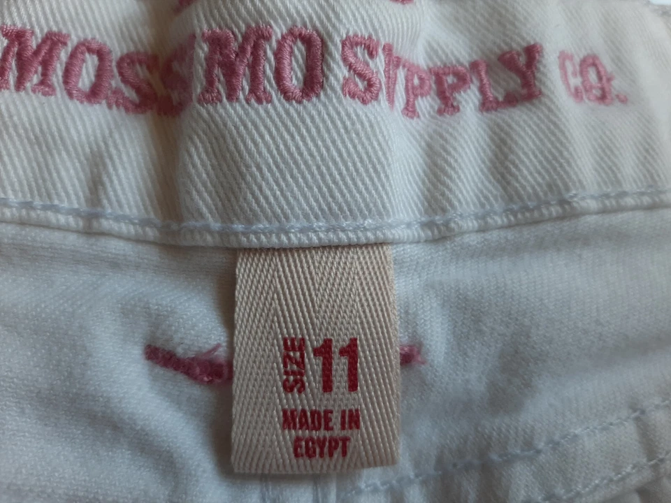 Mossimo Supply Co Women's White Jean Shorts Size 11 Nice Shorts - Image 2 of 4
