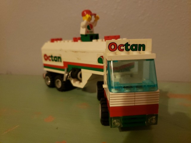 lego minifigures fly monster