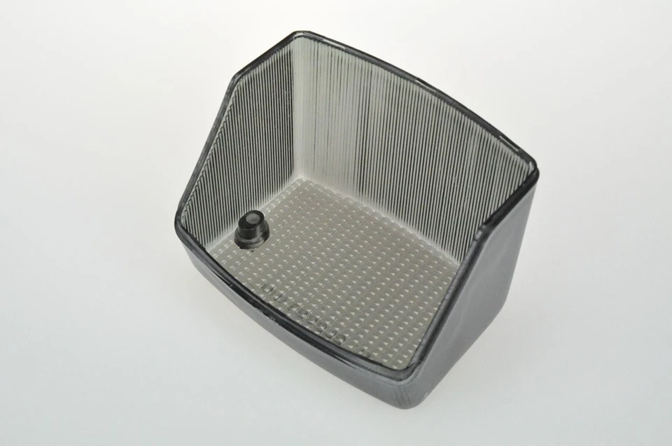 Lente de luz trasera apta para Kawasaki 1985 Vulcan 700 86-06 Vulcan 750 ahumada Foto 4 de 4