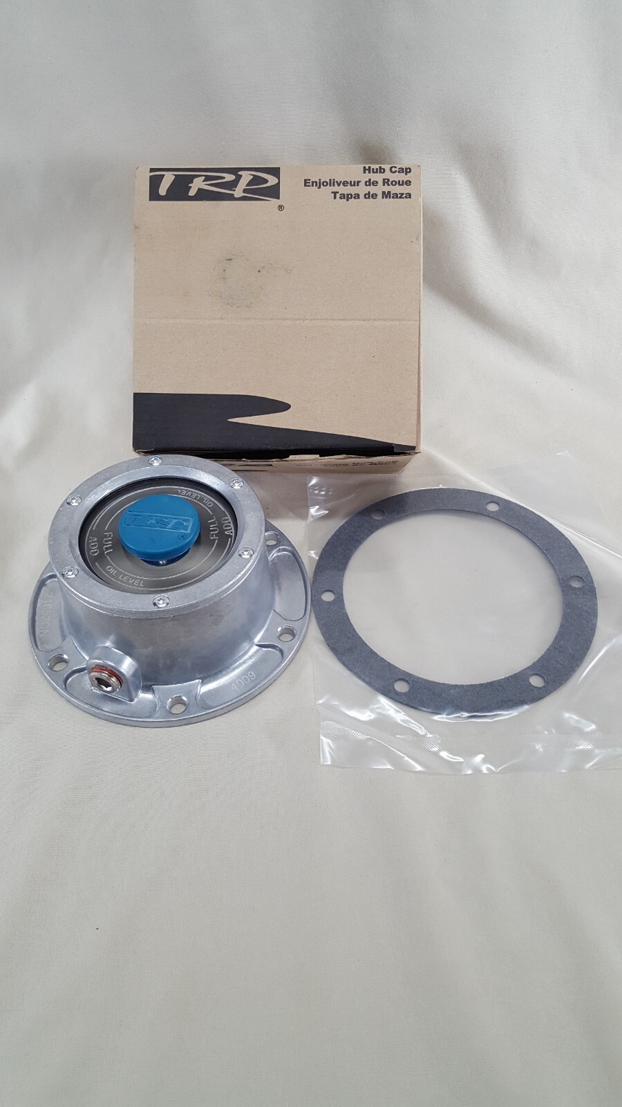 TRP DIE Cast Aluminum Hub Cap w/ Side Fill Plug Part HA4009 NIB