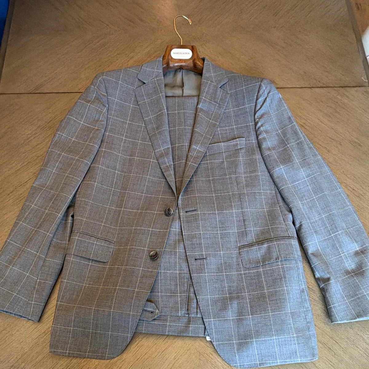 Saks Fifth Avenue Suits for Men Just Listed 2026