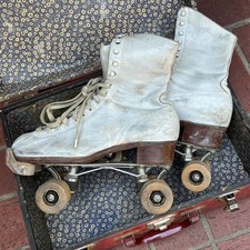 VTG Chicago Roller Skates White Leather Size 8 Original Carry Case USA