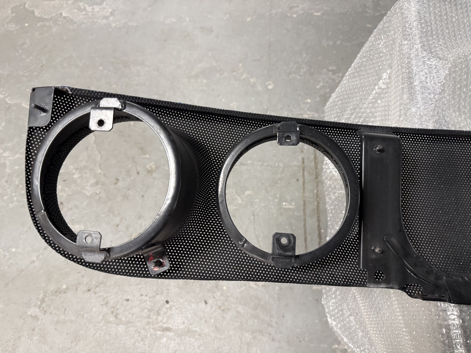 Ferrari 360 Challenge Grill Coupe / Spider Part Number 65919700 OEM