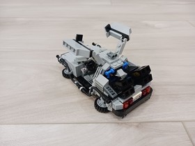 Used - LEGO Ideas: The DeLorean Time Machine (21103) Complete with box and 'figs