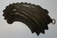 Antike Backform Stern Komet aus Metall Länge 21cm