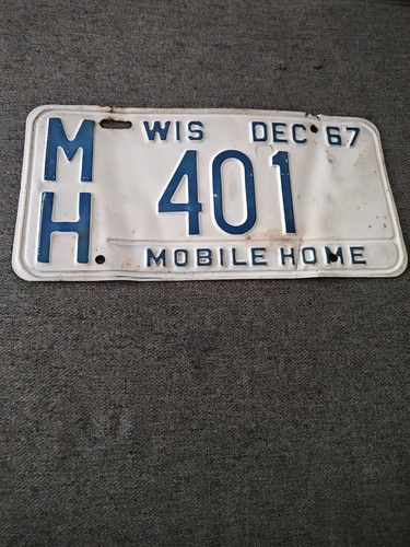 1967 67 WISCONSIN LICENSE PLATE RARE MOTOR HOME GLAMPING CAMPING CABIN WI 401 MH