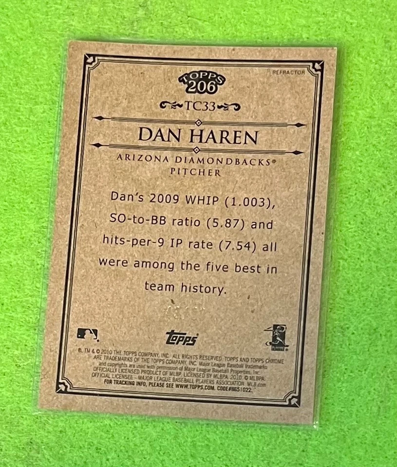 Dan Haren 2010 Topps 206 TC33 Gold Refractor 43/50 SP - Image 2 of 2