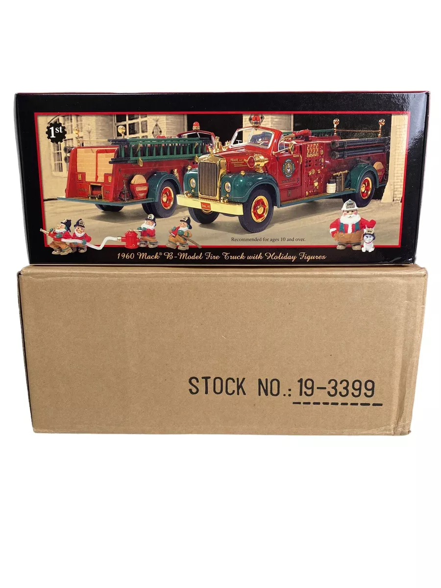 First Gear 1 34 Scale 1960 Mack B Model Fire Truck w Holiday Figures 19 3399