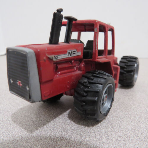Ertl Massey Ferguson 4880 4WD Tractor Made USA  1/64 MF-1727-G - Picture 1 of 5