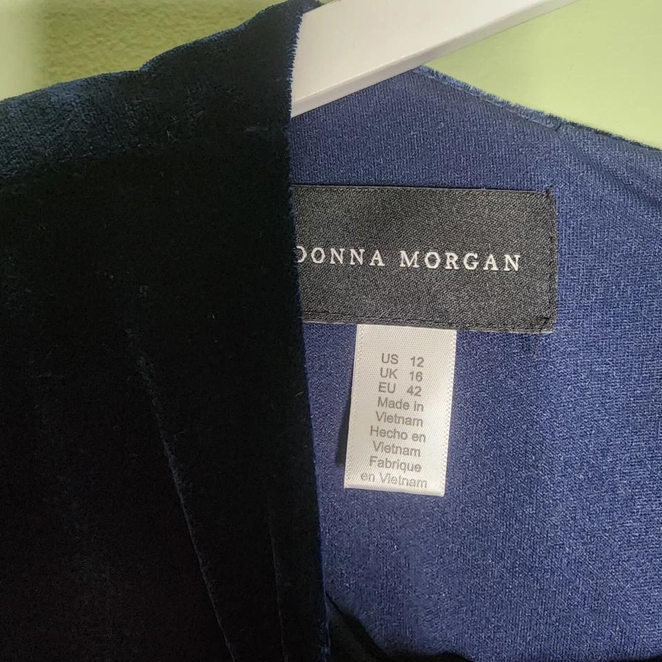 Vestido Donna Morgan Shift 12 Azul Marino Manga 3/4 Terciopelo Cachicho Hada Foto 3 de 4