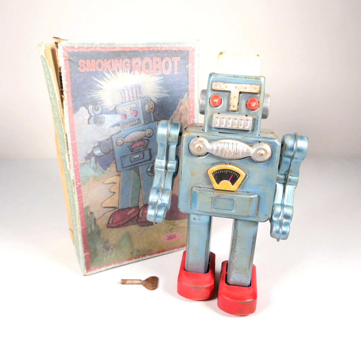 Vieux Robot En Tôle Mécanique – Jouet Vintage à Remonter – état D’occasion