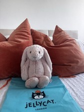 Jellycat Genuine RARE Bashful Blush Medium Bunny BNWT - Dustbag not included