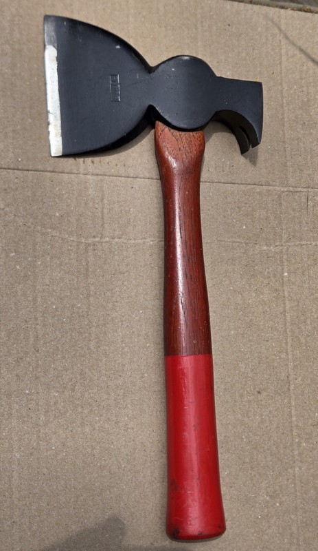 Vtg Plumb Broadhead Carpenter's Hatchet