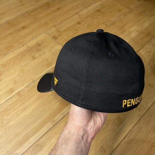 Fanatics Pittsburgh Penguins Black Flex Stretch M/L Fitted Hat Cap NHL **SEE** - Picture 10 of 19