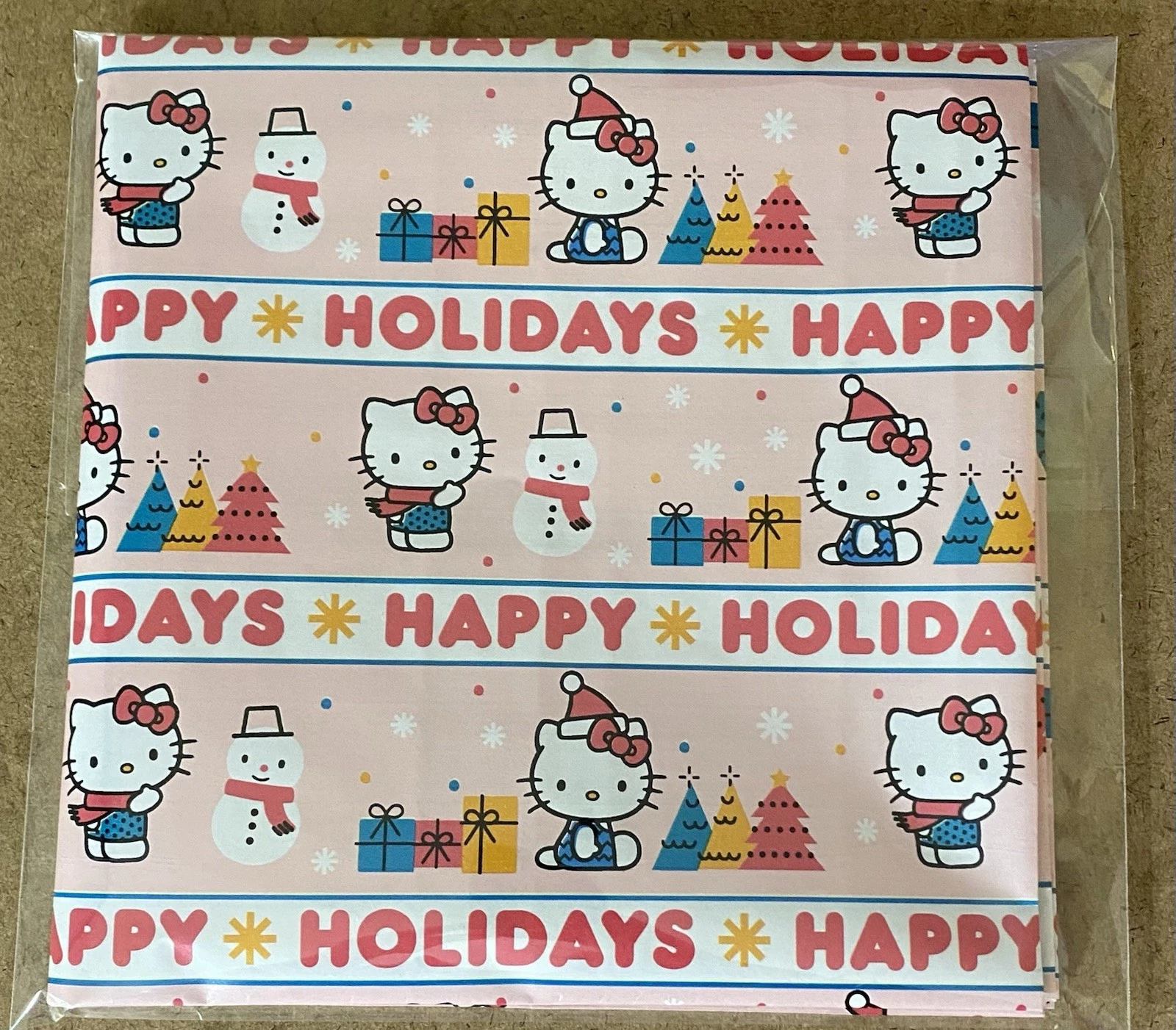 HELLO KITTY Christmas Wrapping Paper