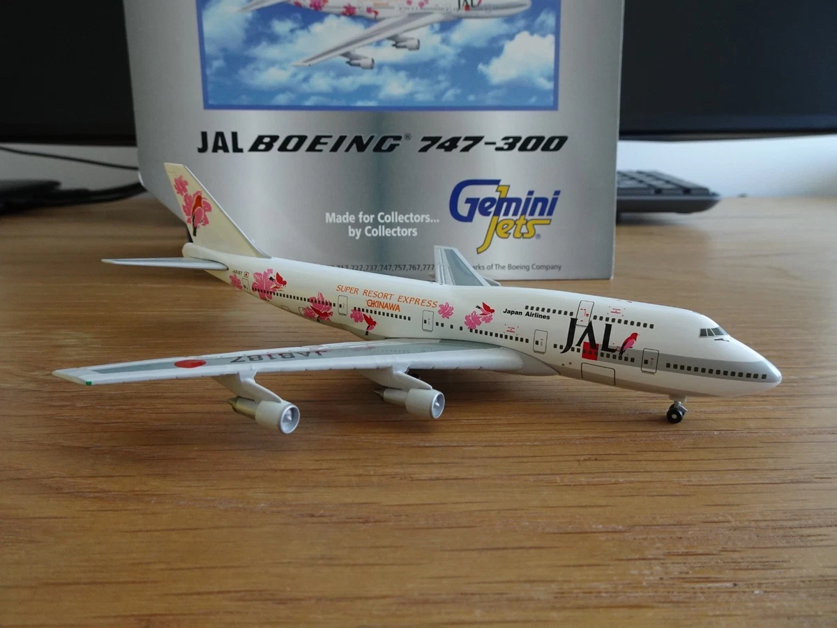 Pink 1:400 Diecast Aircraft & Spacecraft for sale | eBay