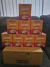 8 Boxes Of Delectables Non-Seafood Stew Lickable Wet Cat Treats With Chicken