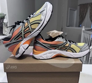 ASICS GT 2160 Running Shoes Men's 9.5 Woman's 11 Silver/Sun Peach/Banana Cream