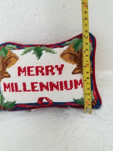 Homespun Elegance Merry Millennium Cross Stitch Pattern Pillow - Picture 3 of 6