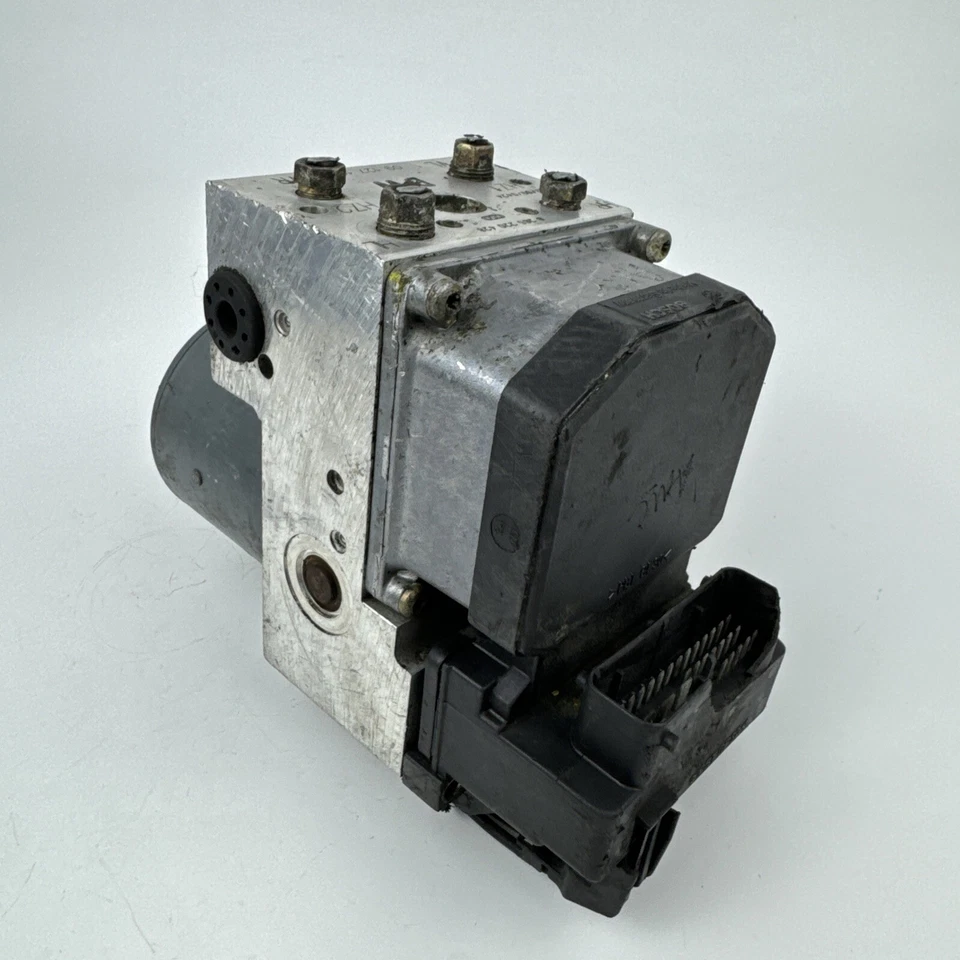 SEE PHOTOS!!! 2000 00 CADILLAC CATERA ANTI-LOCK ABS BRAKE PUMP MODULE09127100 - Image 4 of 4