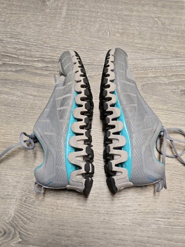 Reebok ZigWild Trail graue Damen-Sneaker Größe 6,5 - Bild 3 von 10
