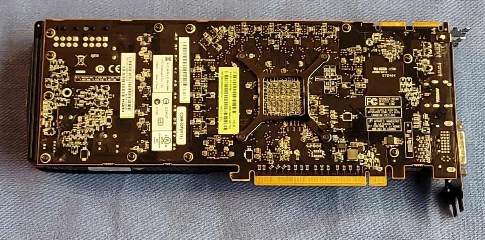 AMD Radeon HD 7950 3GB DDR5 Video Card 2xDP, HDMI, DVI - Image 3 of 3