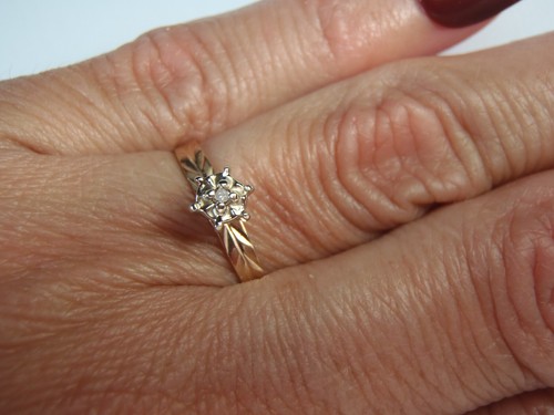 Vintage 10K Gold Engagement Promise Ring GENUINE REAL 1 Point Diamond Size 7 - Picture 9 of 20