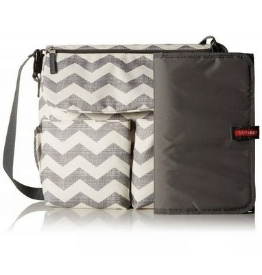 skip hop dash changing bag