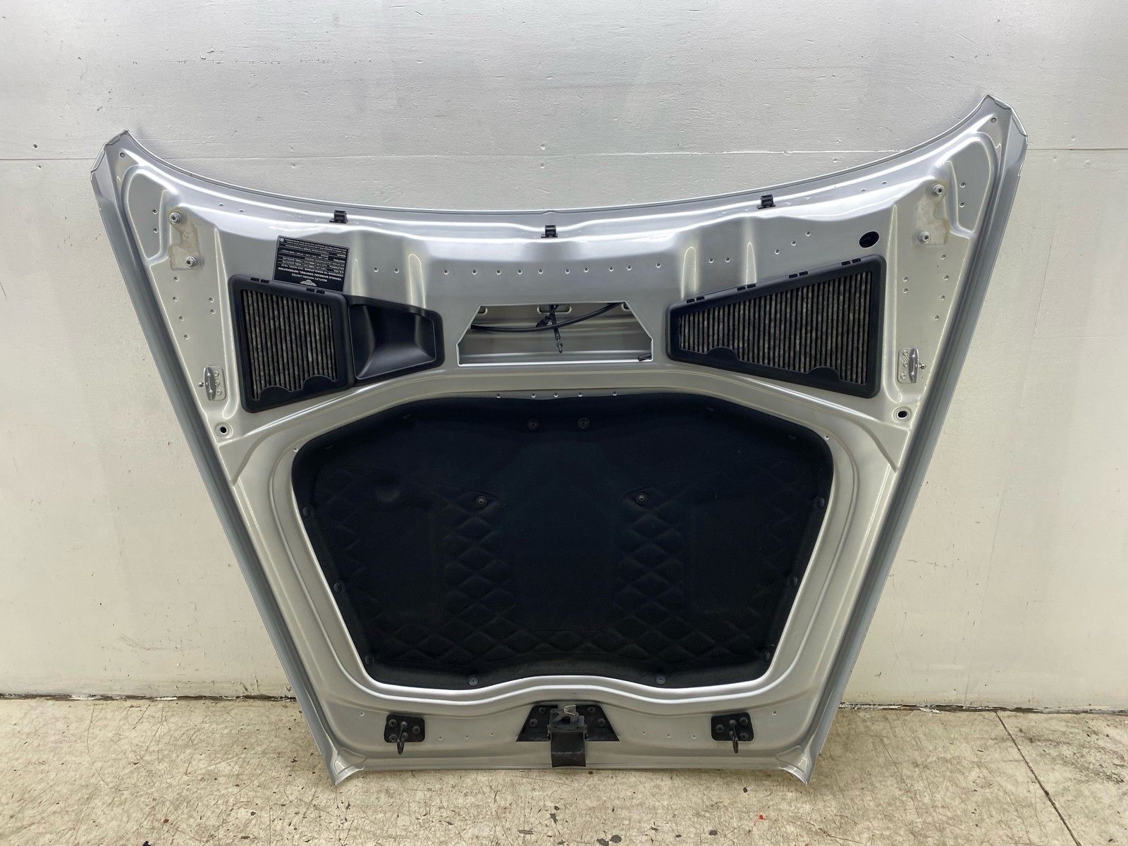 2014-2019 BENTLEY FLYING SPUR OEM FRONT HOOD BONNET PANEL SILVER FROST METALLIC