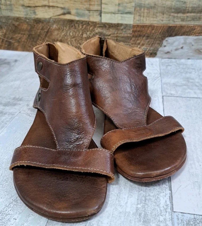 Sandalias Bed Stu Soto para mujer 6 cuero marrón correa al tobillo planas con tachuelas Foto 2 de 4