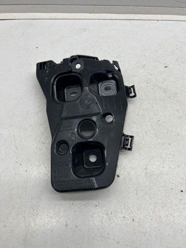 BMW X1 U11 2024 Hinten rechts Halterung Stoßstange Stoßfänger hinten 9883542