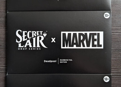 MtG - Secret Lair x Deadpool, English, Rainbow Foil Edition sealed (ungeöffnet)