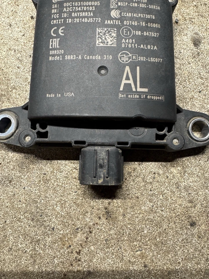 Оригинальный задний радар-датчик слепых зон 2018 Subaru Legacy Outback 87611-AL02A - Изображение 3 из 4