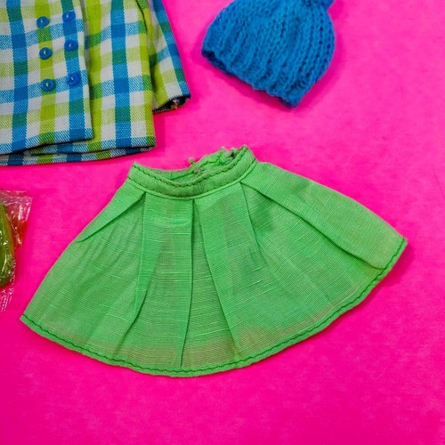 ULTRA RARE Vintage Skipper Doll Plaid City #1977 Silk Skirt Variation ~ 1960's - Bild 4 von 16