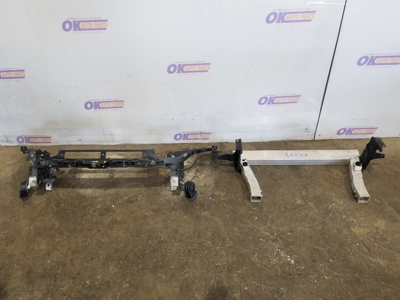 19 2019 MASERATI LEVANTE 3.0L OEM RADIATOR CORE SUPPORT 