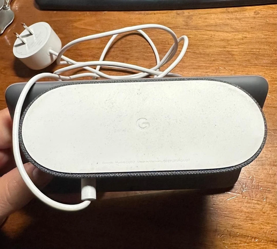 Google Nest Hub (2nd Gen) Smart Display | Chalk | GUIK2 - Image 4 of 4